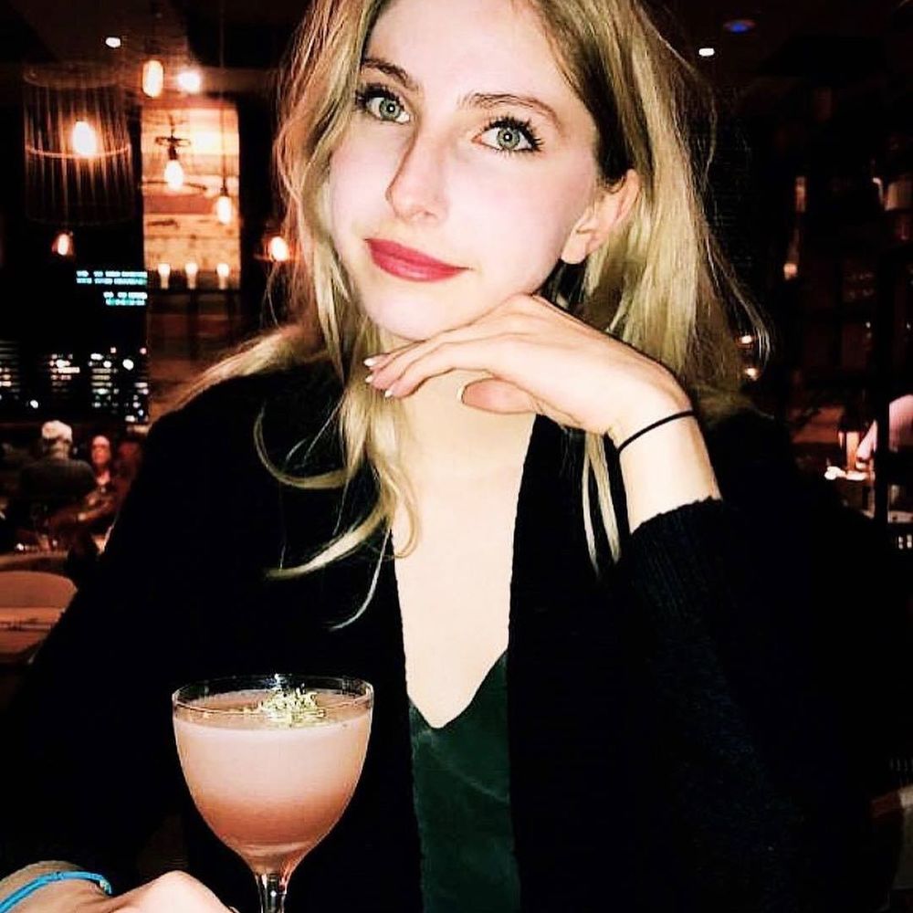 Meet your Posher, Victoria